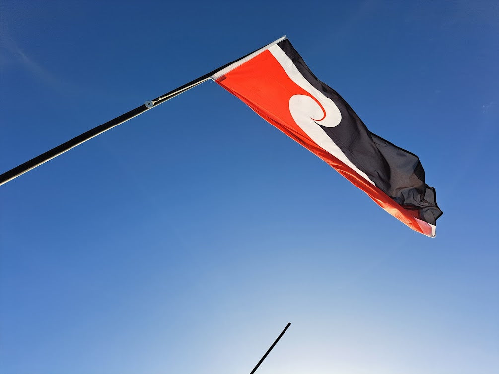 CASUAL PACKAGES WAITANGI LONG WEEKEND FISHING COLLECTION Panapa